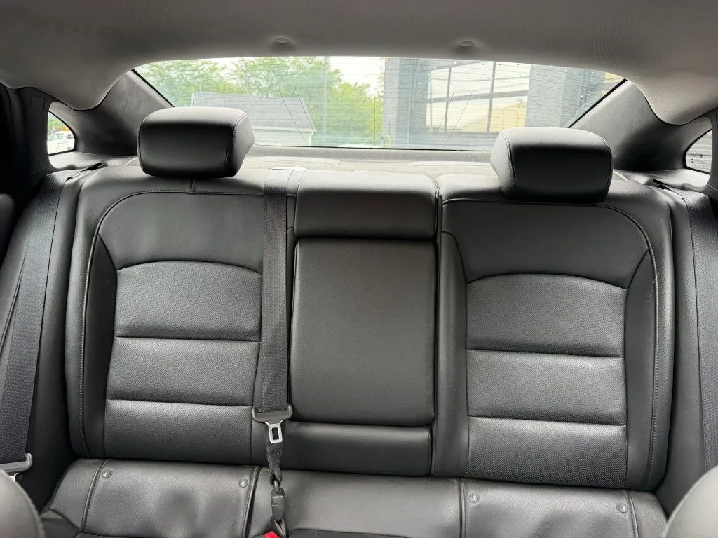 2018 Chevrolet Malibu Premier - Photo 29