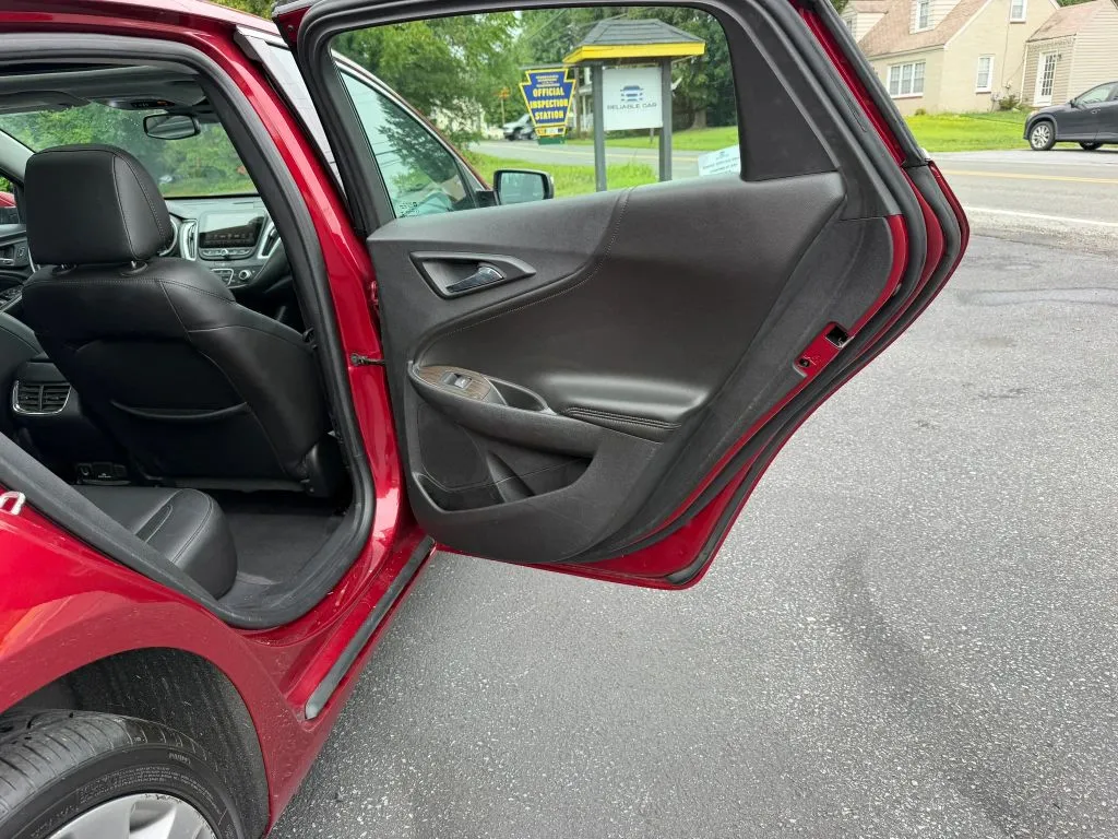 2018 Chevrolet Malibu Premier - Photo 35