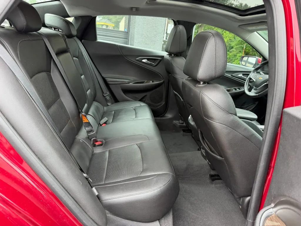 2018 Chevrolet Malibu Premier - Photo 37