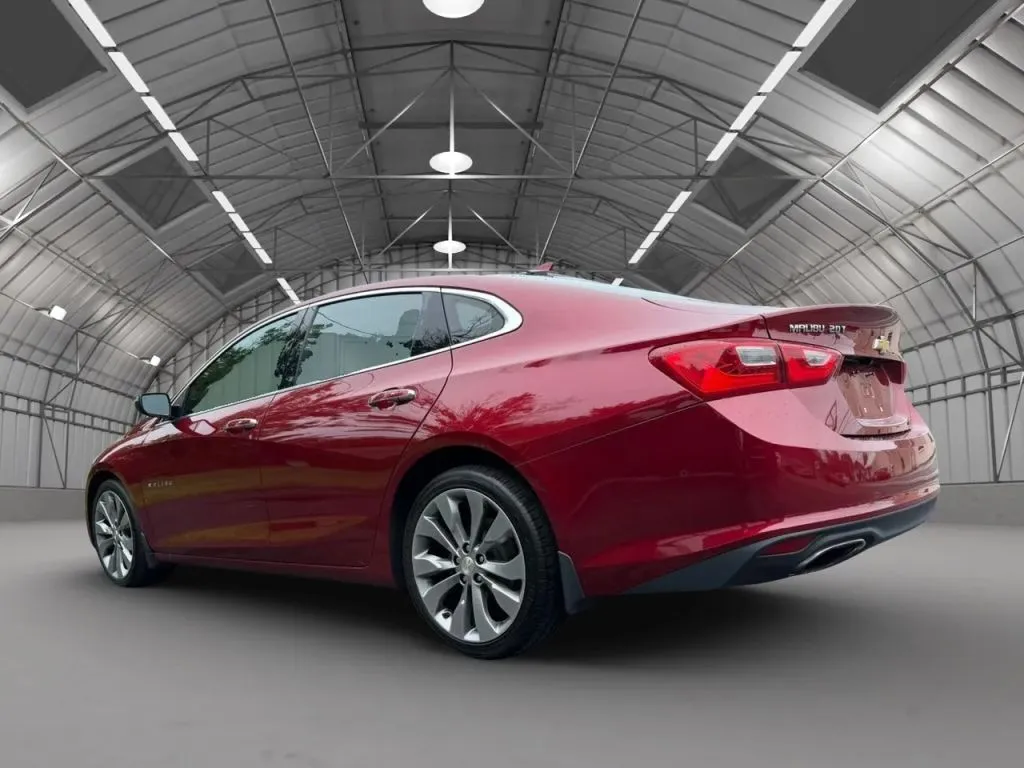 2018 Chevrolet Malibu Premier - Photo 15