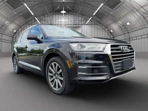 Another view of 2018 Audi Q7 3.0T Premium Plus Sport Utility 4D for sale in Pottstown, PA at Reliable Car Connection