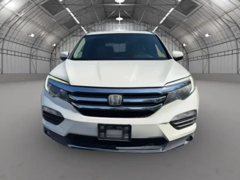 Photos of 2017 Honda Pilot Elite Sport Utility 4D for sale in Pottstown, PA at Reliable Car Connection