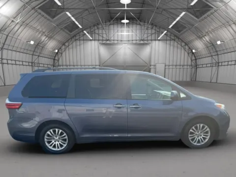 More photos of 2016 Toyota Sienna XLE Minivan 4D at Reliable Car Connection, PA