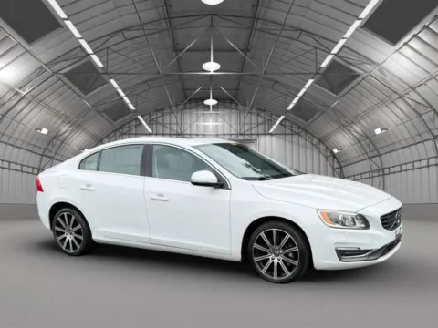 More photos of 2016 Volvo S60 T5 Inscription Platinum Sedan 4D at Reliable Car Connection, PA