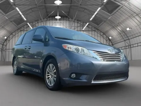 Photos of 2016 Toyota Sienna XLE Minivan 4D for sale in Pottstown, PA at Reliable Car Connection