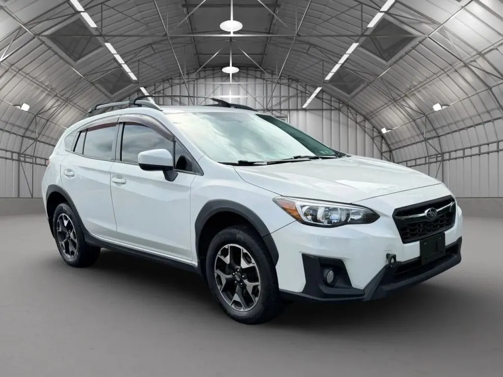White 2019 Subaru Crosstrek 2.0i Premium Sport Utility 4D for sale in Pottstown, PA