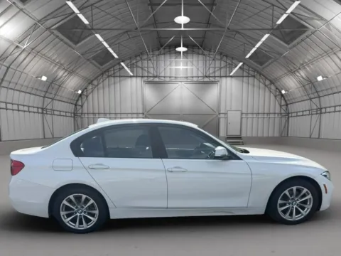 More photos of 2018 BMW 3 Series 320i xDrive Sedan 4D at Reliable Car Connection, PA
