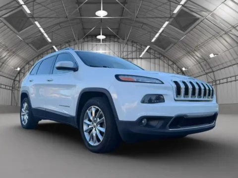 Photos of 2015 Jeep Cherokee Limited Sport Utility 4D for sale in Pottstown, PA at Reliable Car Connection
