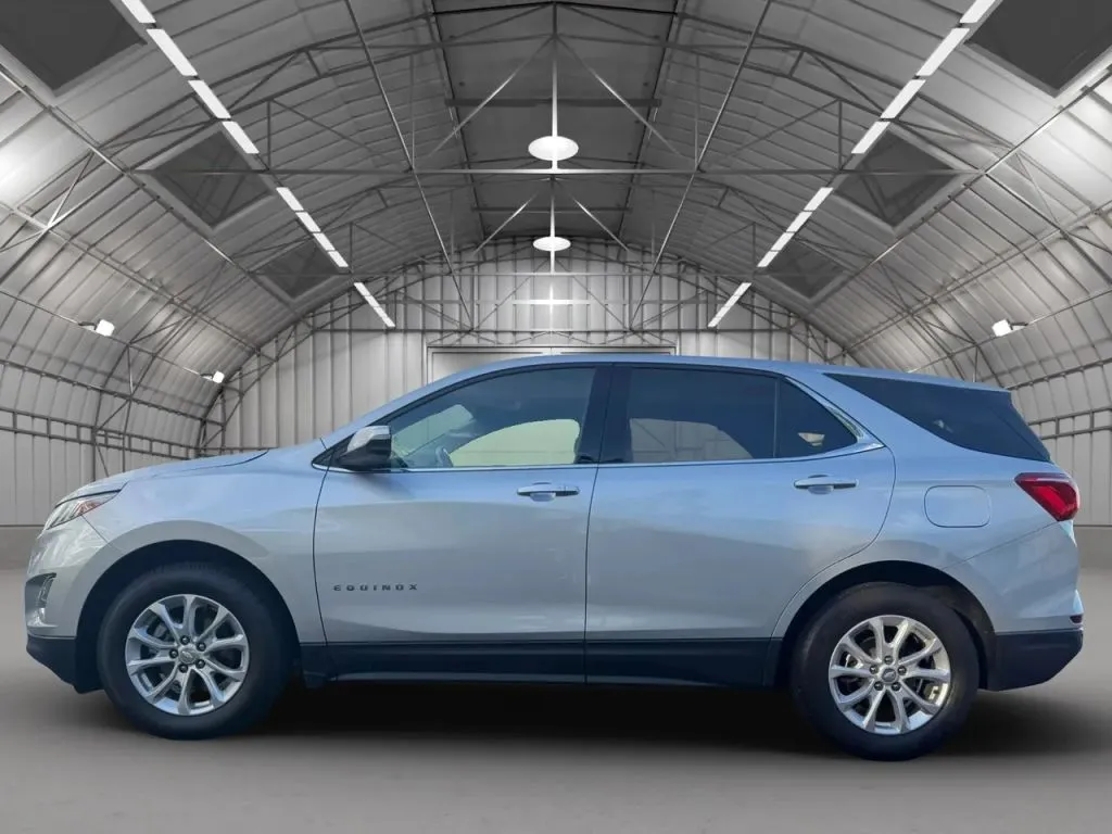 2019 Chevrolet Equinox LT - Photo 17