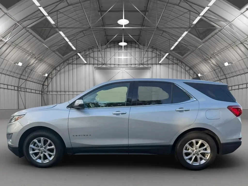 2019 Chevrolet Equinox LT - Photo 16
