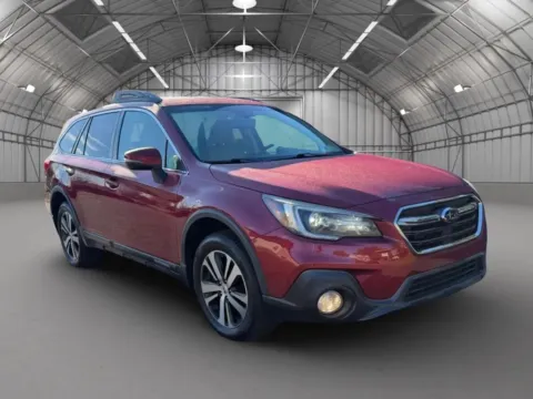 Photos of 2018 Subaru Outback 2.5i Limited Wagon 4D for sale in Pottstown, PA at Reliable Car Connection