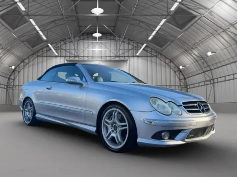 Photos of 2006 Mercedes-Benz CLK-Class CLK 55 AMG Cabriolet 2D for sale in Pottstown, PA at Reliable Car Connection