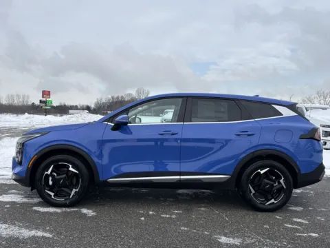 More photos of 2026 Kia Sportage EX at Graff Kia of Chesterton, IN