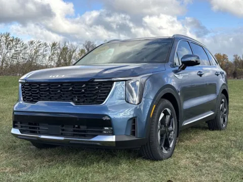More photos of 2025 Kia Sorento Hybrid EX at Graff Kia of Chesterton, IN