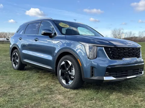 Photos of 2025 Kia Sorento Hybrid EX for sale in Burns Harbor, IN at Graff Kia of Chesterton