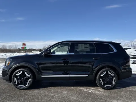 More photos of 2025 Kia Telluride EX at Graff Kia of Chesterton, IN