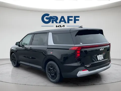 More photos of 2025 Kia Carnival LXS at Graff Kia of Chesterton, IN