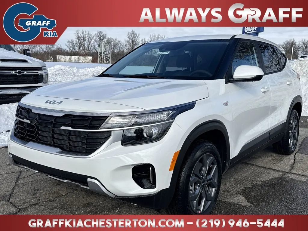 White 2026 Kia Seltos LX for sale in Burns Harbor, IN