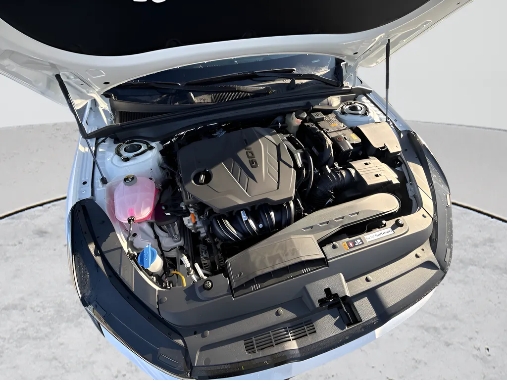 2026 Kia K5 GT-Line - Photo 18
