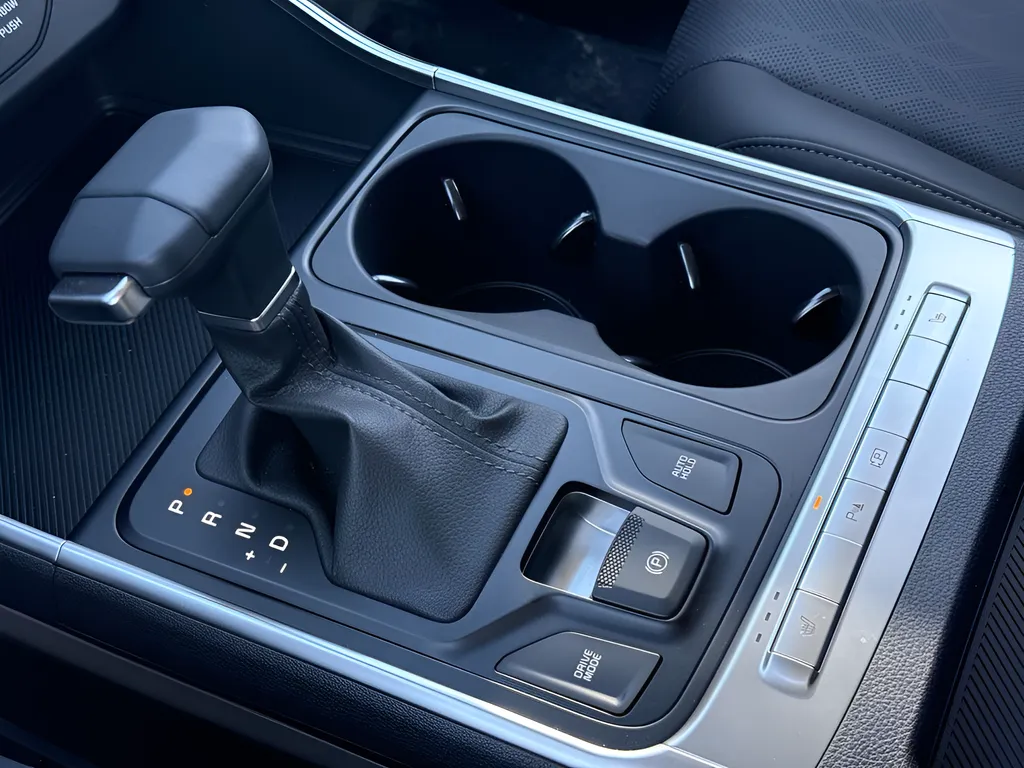 2026 Kia Carnival LXS - Photo 20