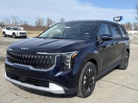 More photos of 2026 Kia Carnival Hybrid LXS at Graff Kia of Chesterton, IN