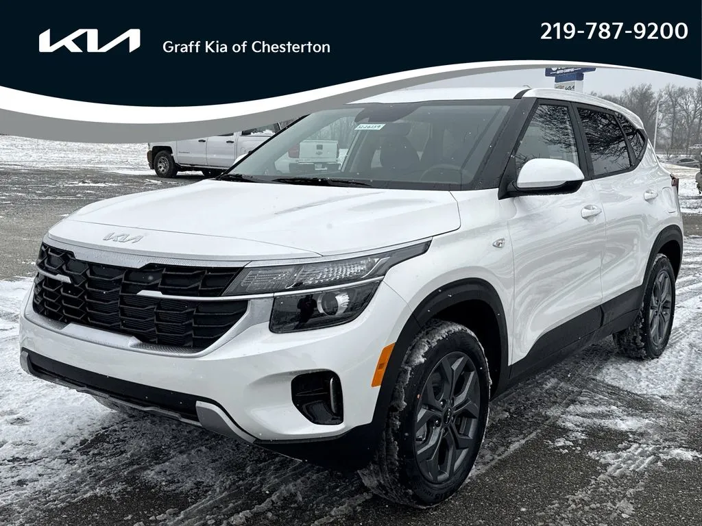 White 2026 Kia Seltos LX for sale in Burns Harbor, IN