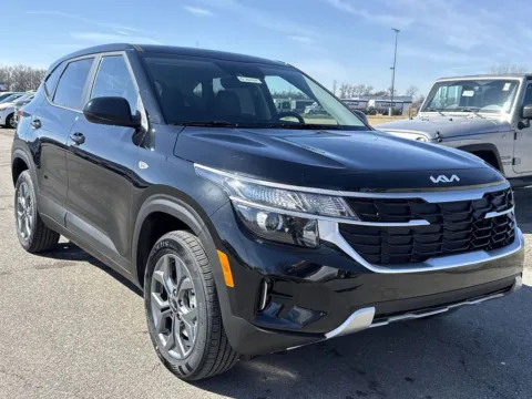 Photos of 2026 Kia Seltos LX for sale in Burns Harbor, IN at Graff Kia of Chesterton
