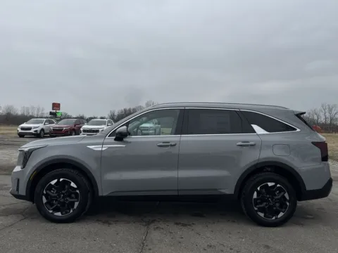 More photos of 2026 Kia Sorento S at Graff Kia of Chesterton, IN