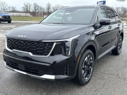 More photos of 2026 Kia Sorento S at Graff Kia of Chesterton, IN