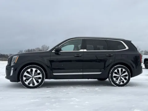 More photos of 2020 Kia Telluride S at Graff Kia of Chesterton, IN