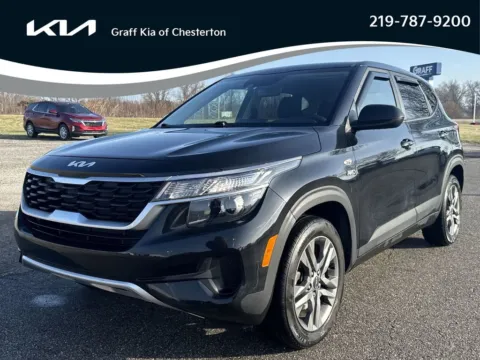 Black 2023 Kia Seltos LX for sale in Burns Harbor, IN