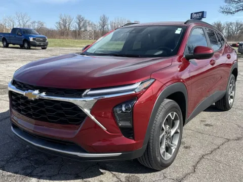 More photos of 2025 Chevrolet Trax LT at Graff Kia of Chesterton, IN