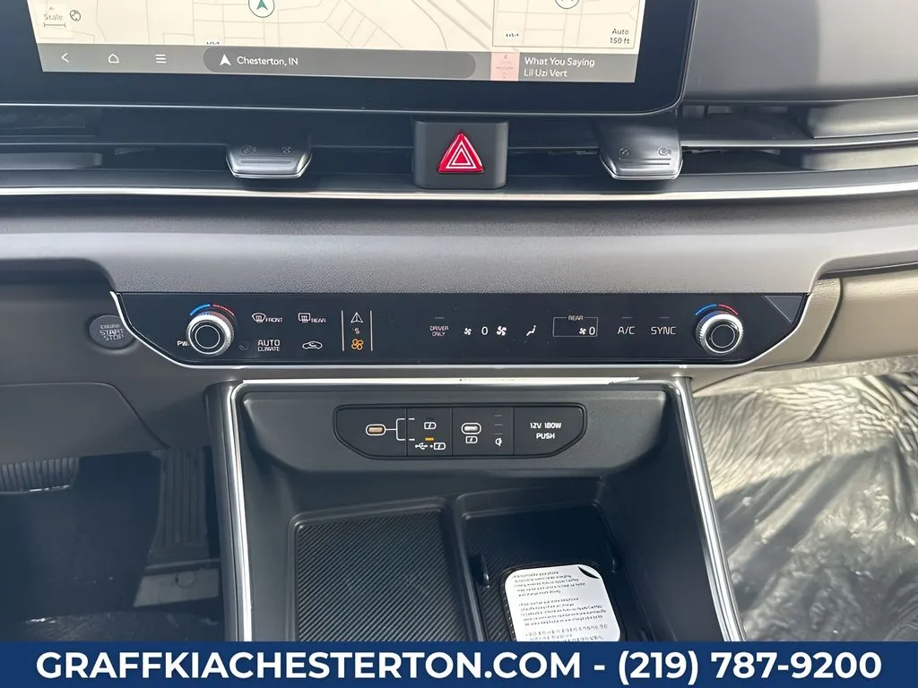 2026 Kia Carnival EX - Photo 16