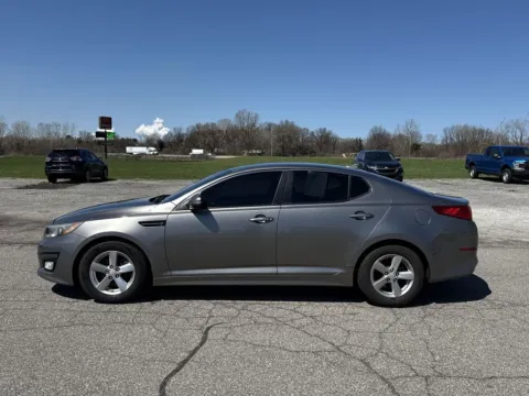More photos of 2015 Kia Optima LX at Graff Kia of Chesterton, IN