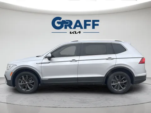 Another view of 2022 Volkswagen Tiguan 2.0T SE for sale in Burns Harbor, IN at Graff Kia of Chesterton