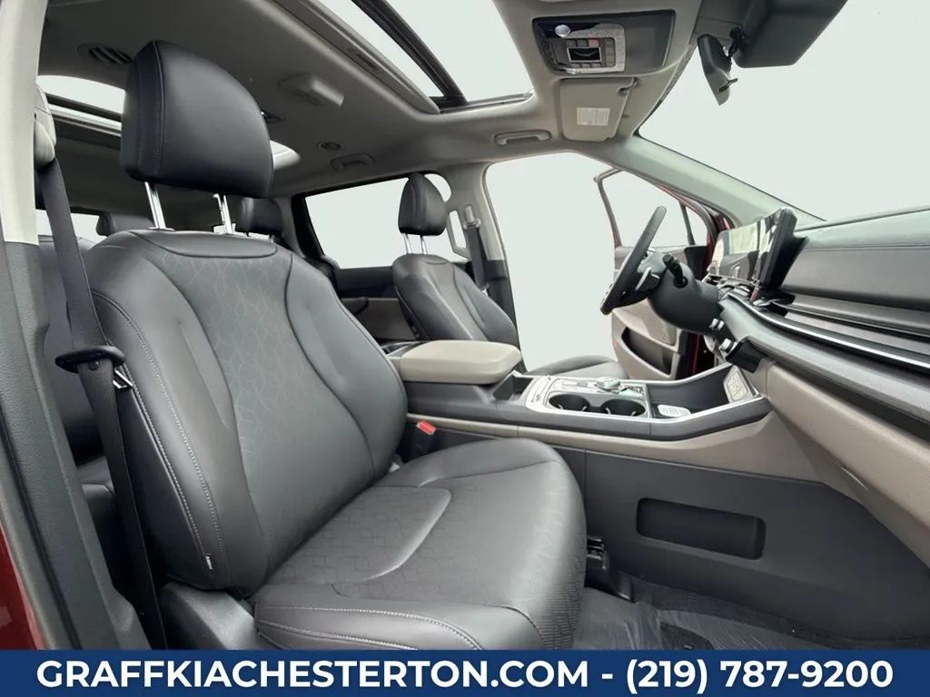 2026 Kia Carnival SX - Photo 24