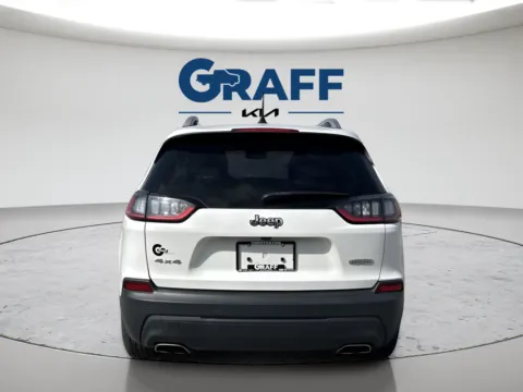 More photos of 2019 Jeep Cherokee Latitude Plus at Graff Kia of Chesterton, IN