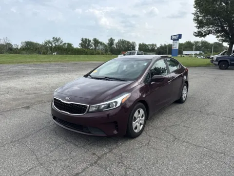 More photos of 2018 Kia Forte LX at Graff Kia of Chesterton, IN