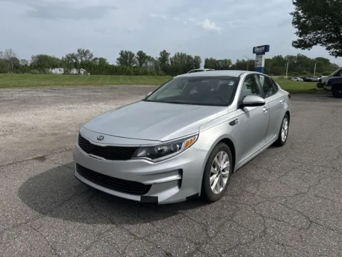 More photos of 2018 Kia Optima LX at Graff Kia of Chesterton, IN