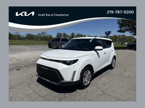 White 2024 Kia Soul LX for sale in Burns Harbor, IN