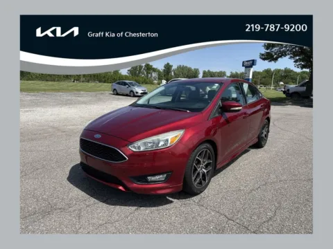 Red 2015 Ford Focus SE for sale in Burns Harbor, IN