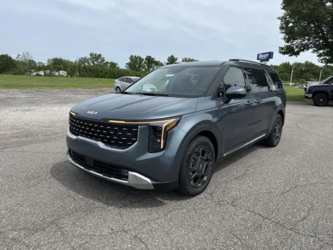 More photos of 2026 Kia Carnival Hybrid SX at Graff Kia of Chesterton, IN