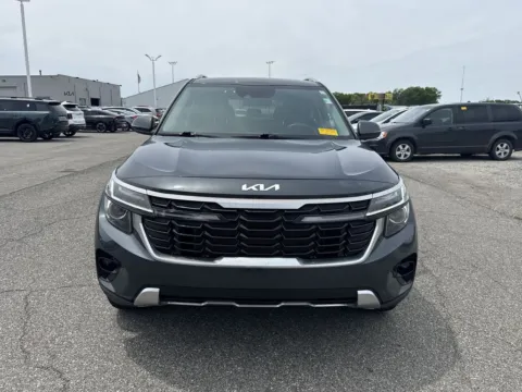 Another view of 2024 Kia Seltos EX for sale in Burns Harbor, IN at Graff Kia of Chesterton