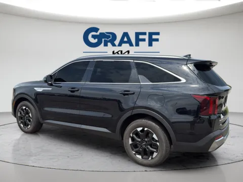 More photos of 2024 Kia Sorento S at Graff Kia of Chesterton, IN