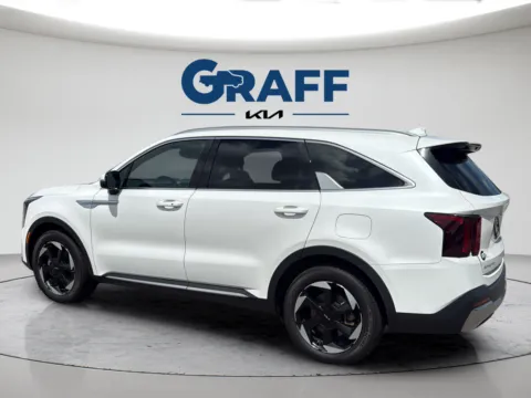 More photos of 2025 Kia Sorento Hybrid EX at Graff Kia of Chesterton, IN