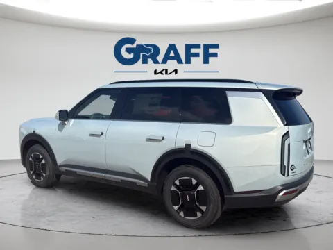 More photos of 2027 Kia Telluride Hybrid EX at Graff Kia of Chesterton, IN