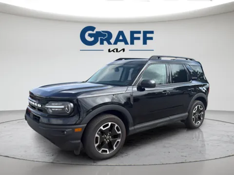 Black 2023 Ford Bronco Sport Outer Banks for sale in Burns Harbor, IN