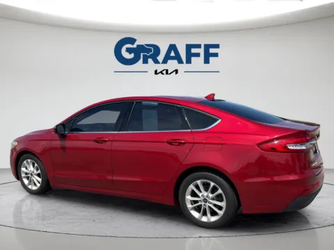 More photos of 2020 Ford Fusion SE at Graff Kia of Chesterton, IN