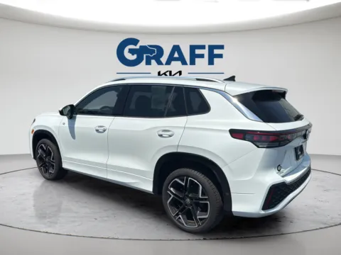 More photos of 2025 Volkswagen Tiguan 2.0T SEL R-Line at Graff Kia of Chesterton, IN