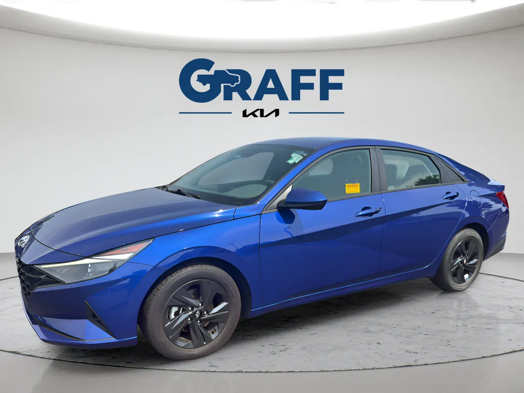 Blue 2023 Hyundai Elantra SEL for sale in Burns Harbor, IN